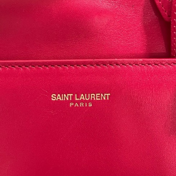 New Authentic Saint Laurent  logo-stamp leather duffle bag - Picture 6 of 13